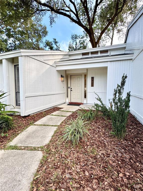 5423 NW 26TH PLACE