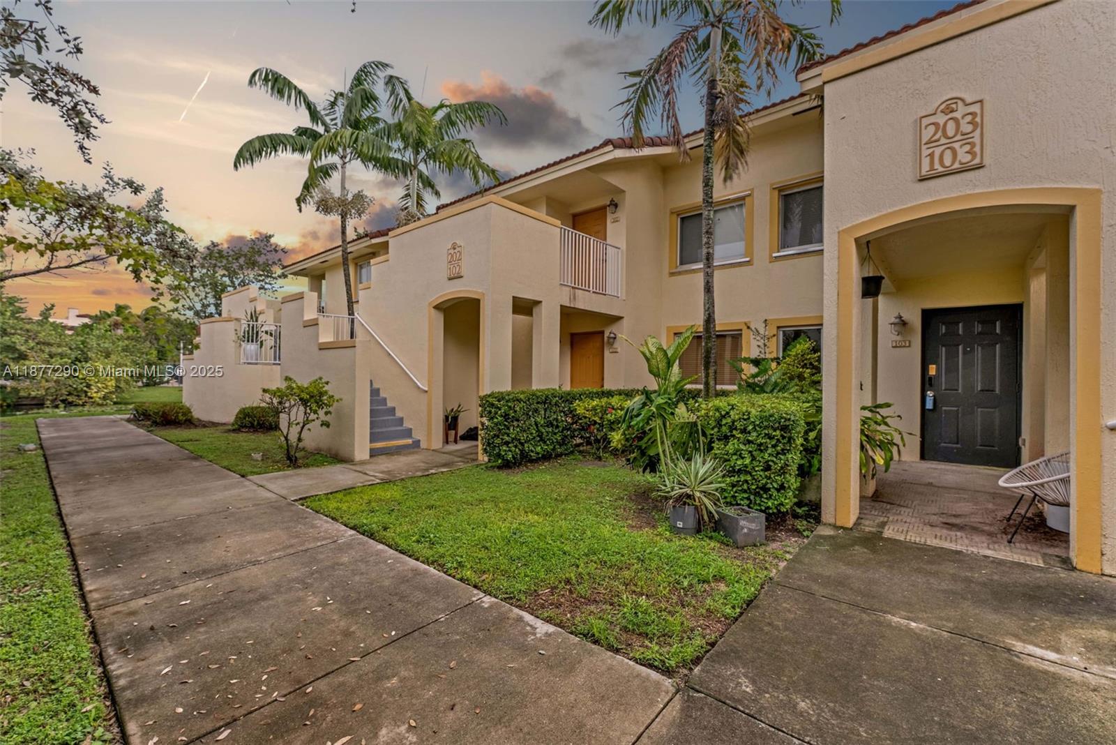 6255 SW 47th Mnr # 103, Davie FL 33314