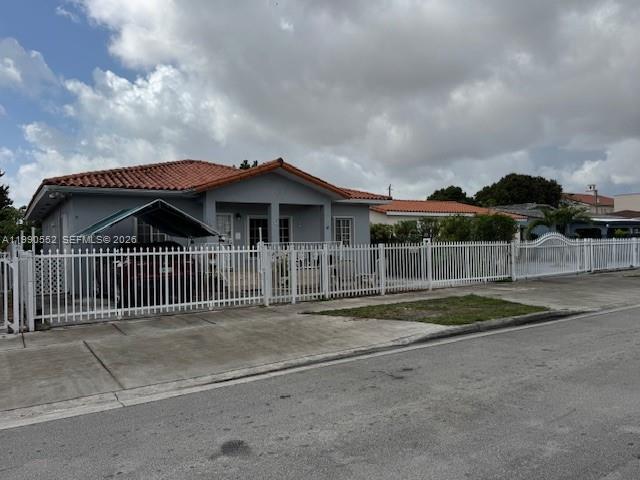 174 E 15th St, Hialeah FL 33010