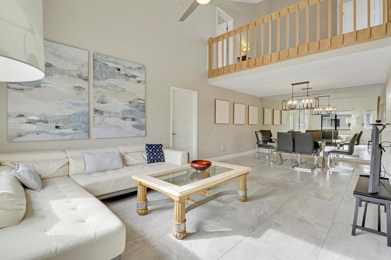 360 Bella Vista Court N # 60, Jupiter FL 33477