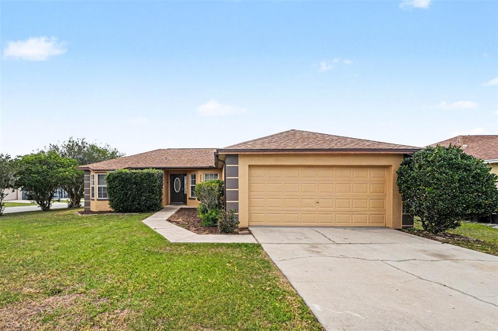 3579 MANOR LOOP