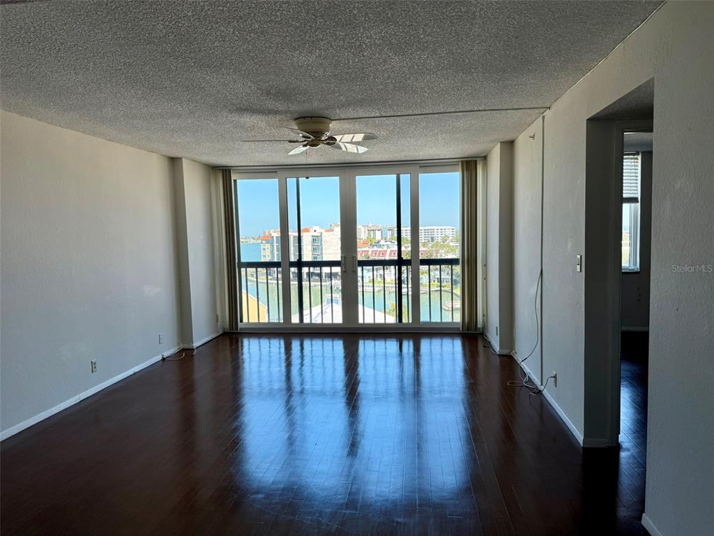 255 DOLPHIN POINT UNIT 710, CLEARWATER BEACH, FL — photo 4 of 28