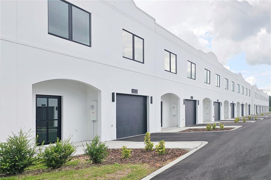 4371 CAMBIO GARDENS COURT