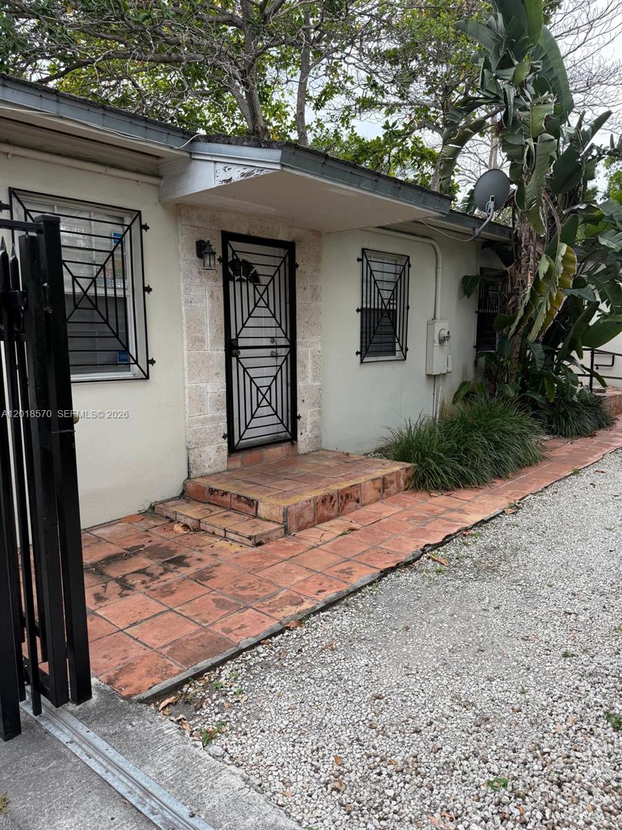 2916 SW 27th Ave # 1, Miami FL 33133