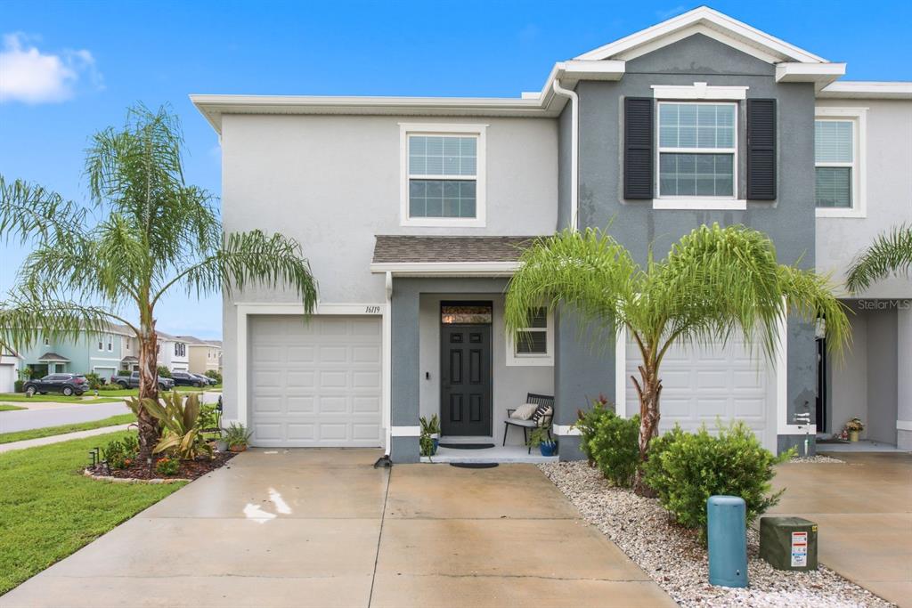 16119 GLOWING GROVE AVENUE