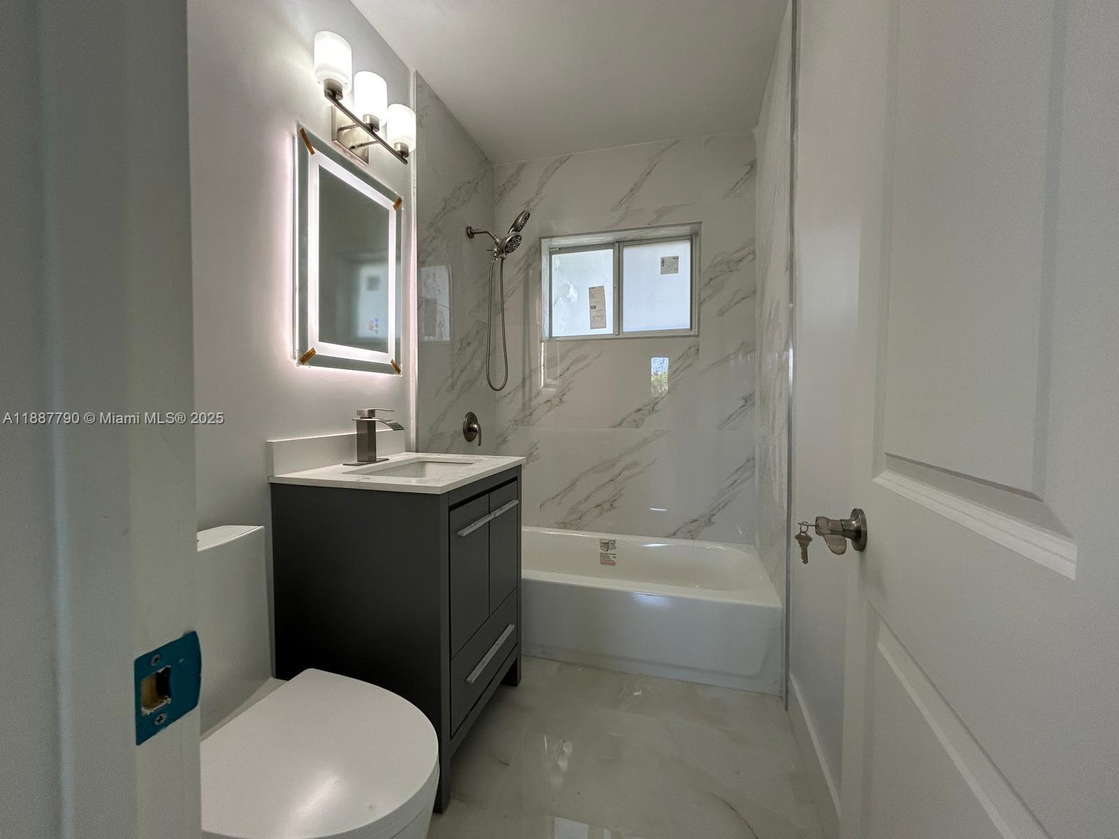 11865 SW 186th St, Miami FL 33177