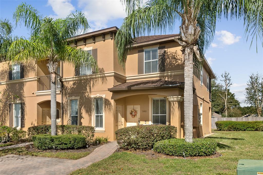 302 CALABRIA AVENUE