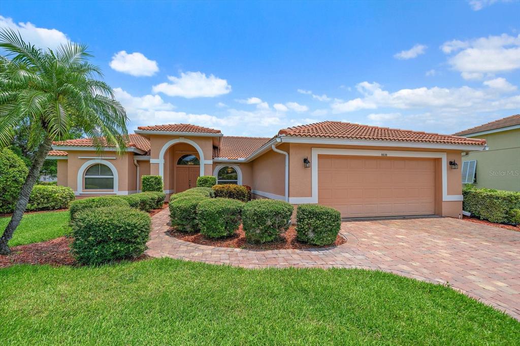 9539 HAWKSMOOR LANE