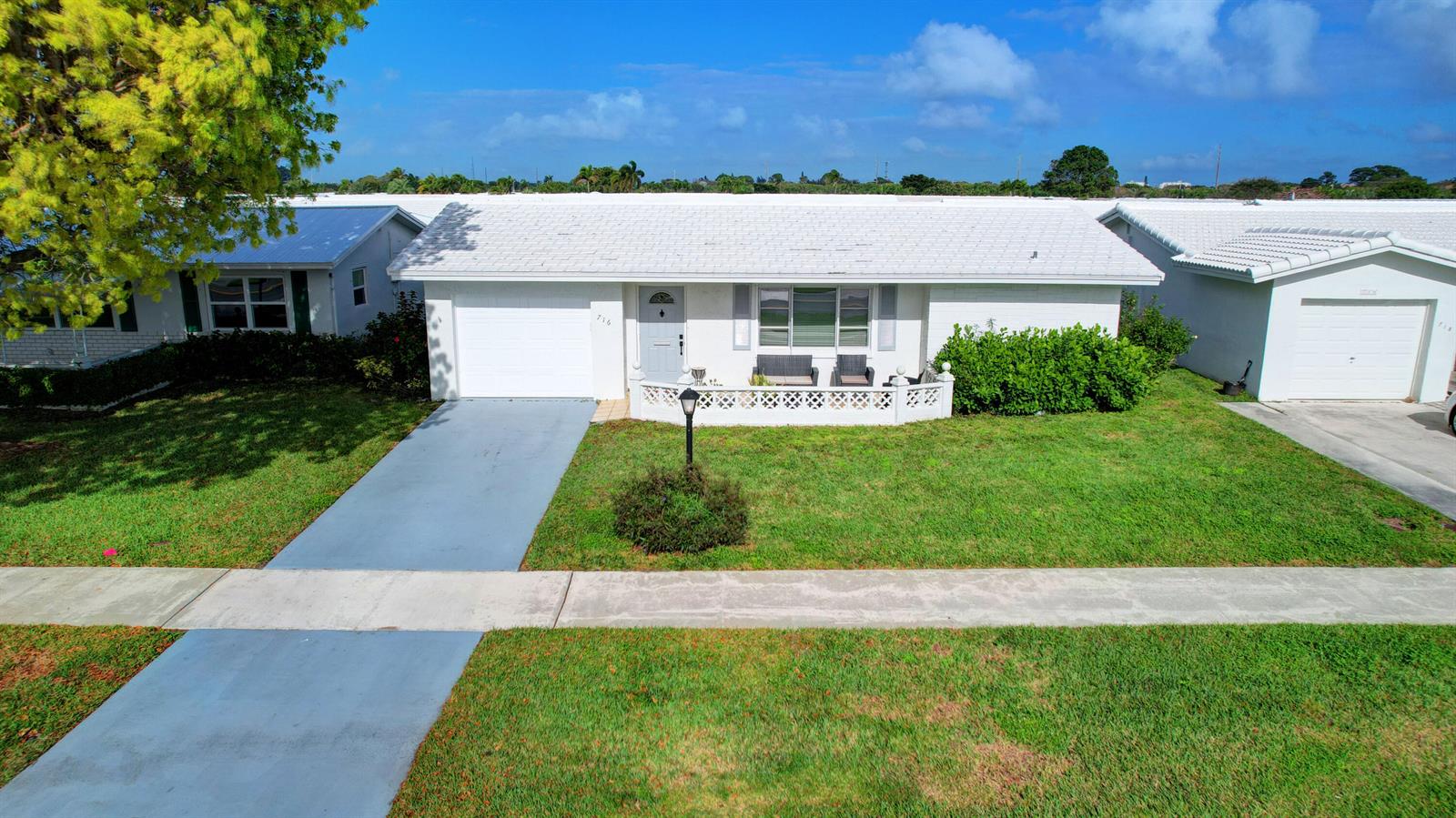 716 SW 18th Street, Boynton Beach FL 33426