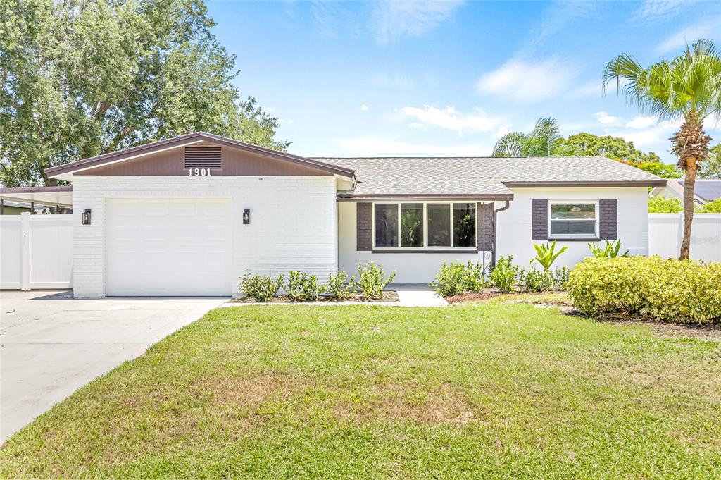 1901 76TH AVENUE N