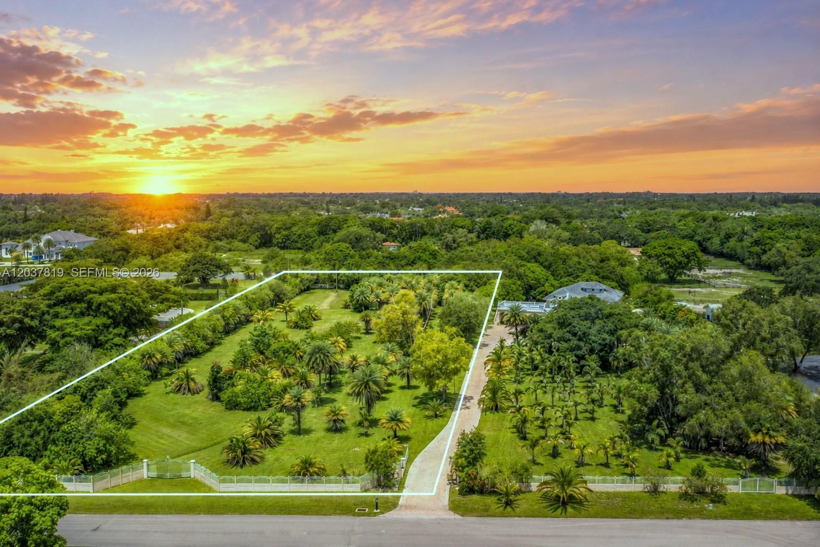 5567 SW 136th Ave, Southwest Ranches FL 33330