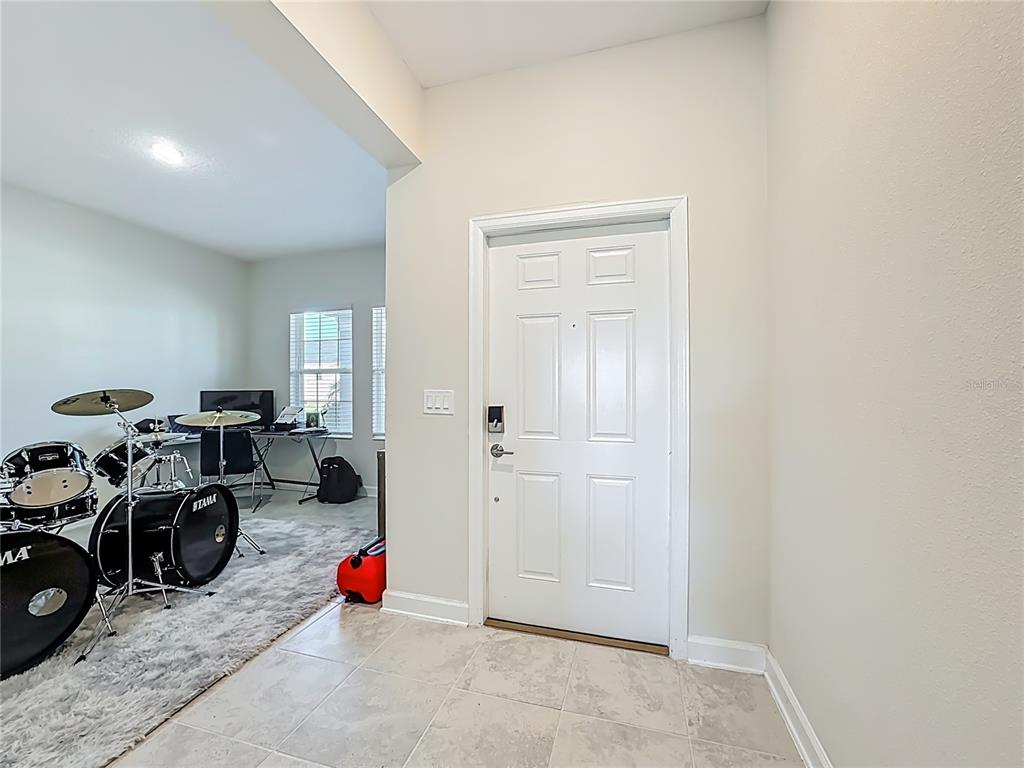 4900 LOTTA COURT, ST CLOUD, FL — photo 4 of 30