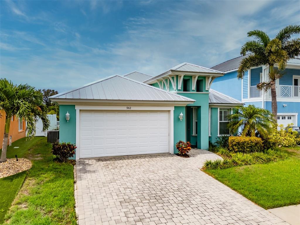 562 BIMINI BAY BOULEVARD, APOLLO BEACH, FL — photo 2 of 30