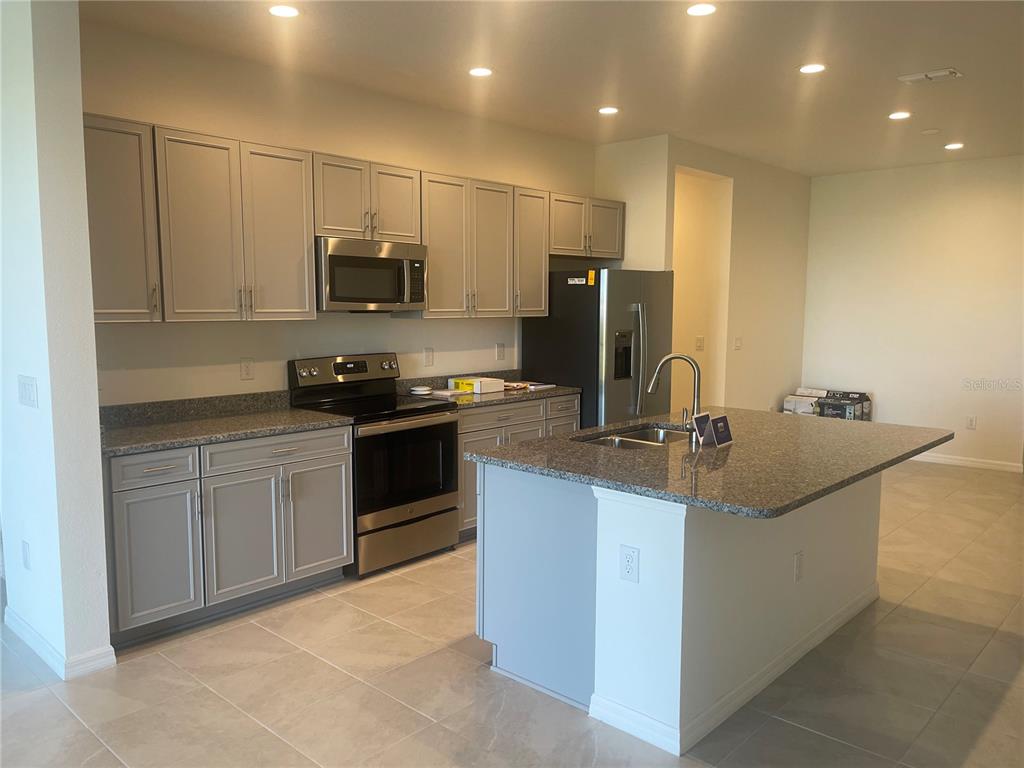 11682 BLUESTONE COURT, PARRISH, FL — photo 4 of 26