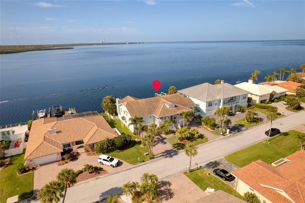 4924 SOUTHSHORE DRIVE