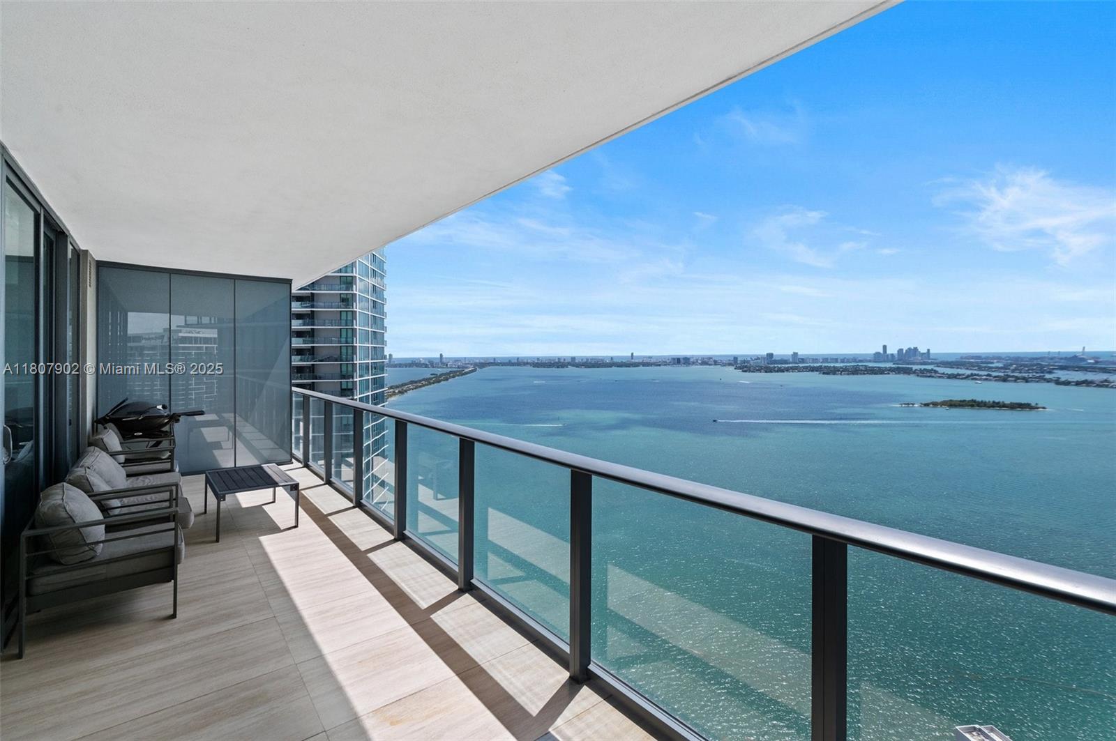 650 NE 32nd St # 4101, Miami FL 33137