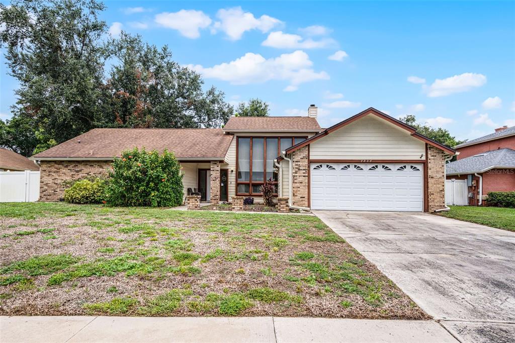 7828 SNOWBERRY CIRCLE