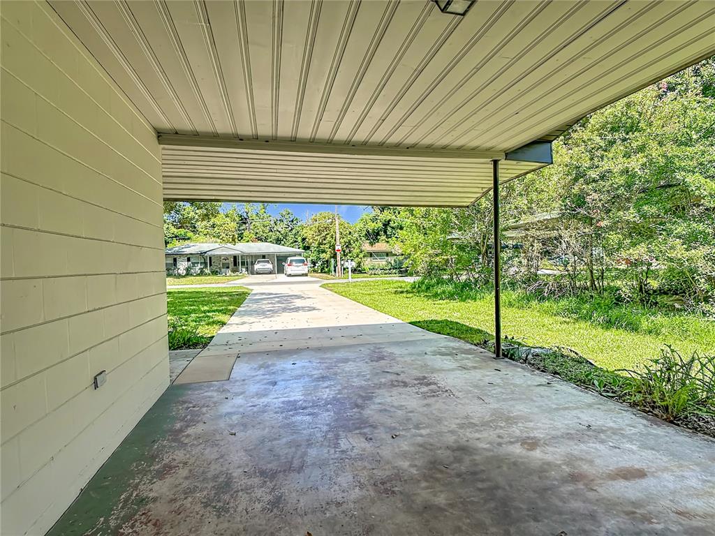 220 PINEHURST DR, AUBURNDALE, FL — photo 5 of 30