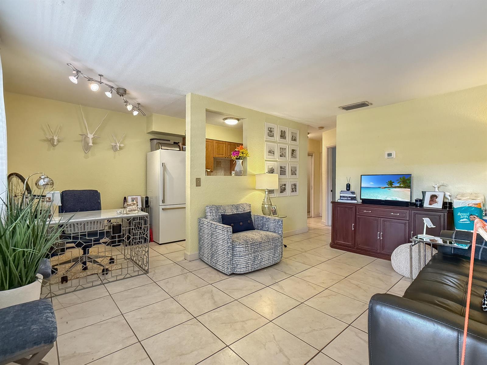2607 NE 8th Avenue # 25, Wilton Manors FL 33334