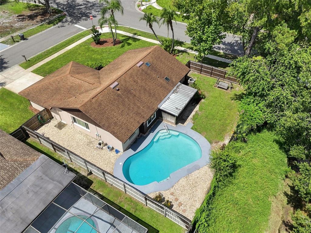 4611 FRESHWIND AVENUE, TAMPA, FL — photo 2 of 30
