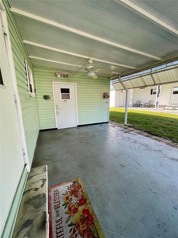 36 MAPLE LEAF COURT, PALM HARBOR, FL — photo 2 of 29