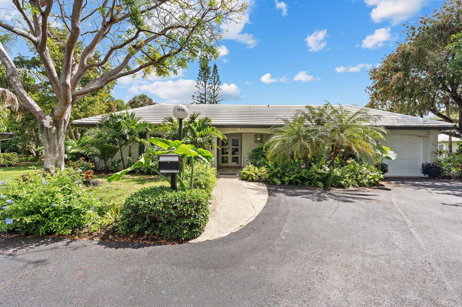 1114 W Cypress Drive # 8, Pompano Beach FL 33069