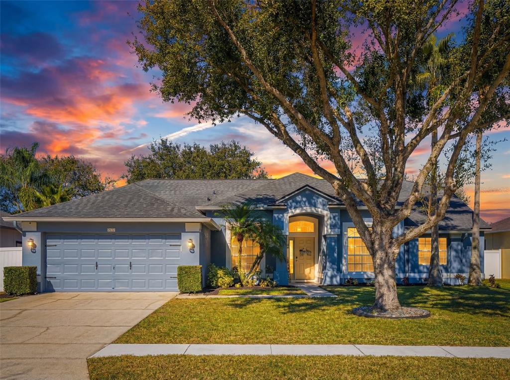5714 AUTUMN CHASE CIRCLE