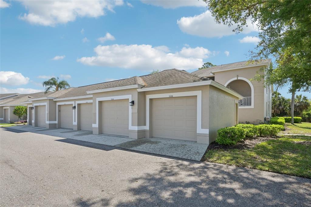 9550 HIGH GATE DRIVE UNIT 1526