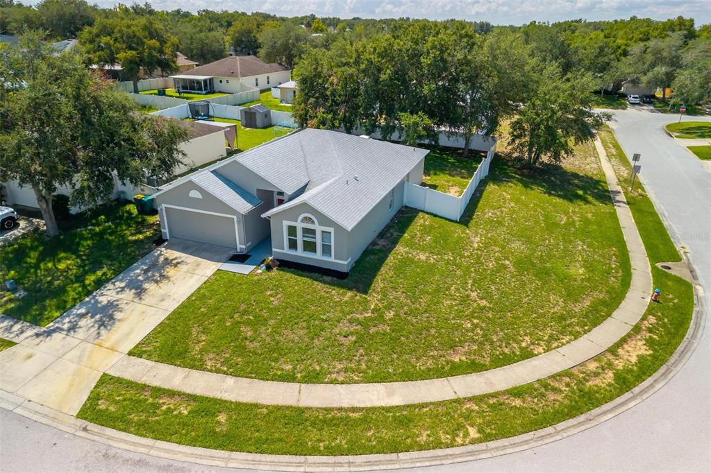 2417 SANDRIDGE CIRCLE, EUSTIS, FL — photo 3 of 30