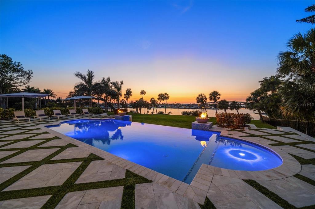 110 HARBOR VIEW LANE