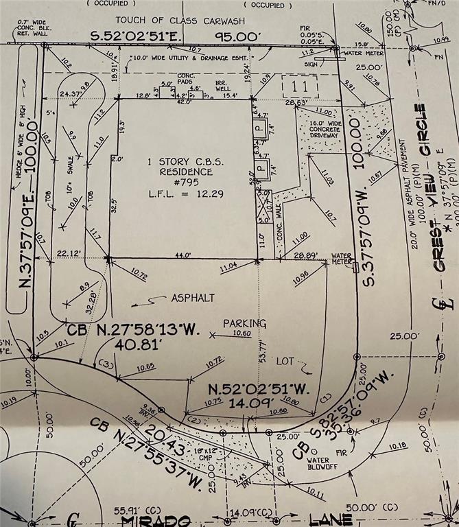 This is a land survey map showing a residential property lot, building, and driveway — 795 CRESTVIEW CIRCLE NW, PORT CHARLOTTE, FL