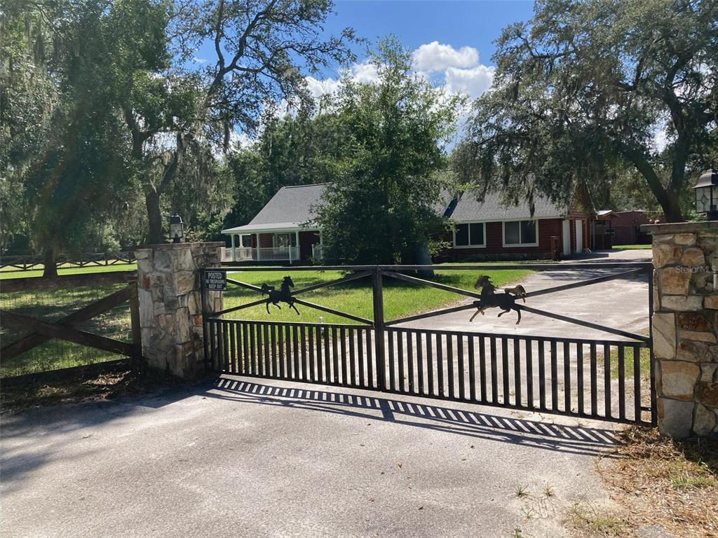 18441 OAKLAWN DRIVE