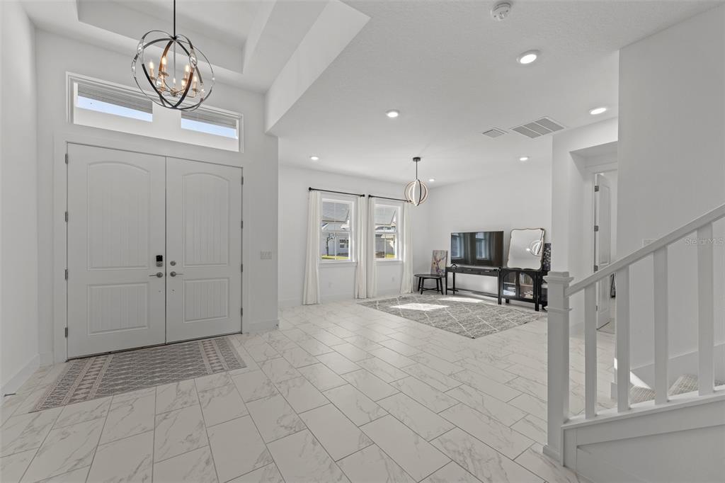9185 SANDERS TREE LOOP, WESLEY CHAPEL, FL — photo 3 of 30