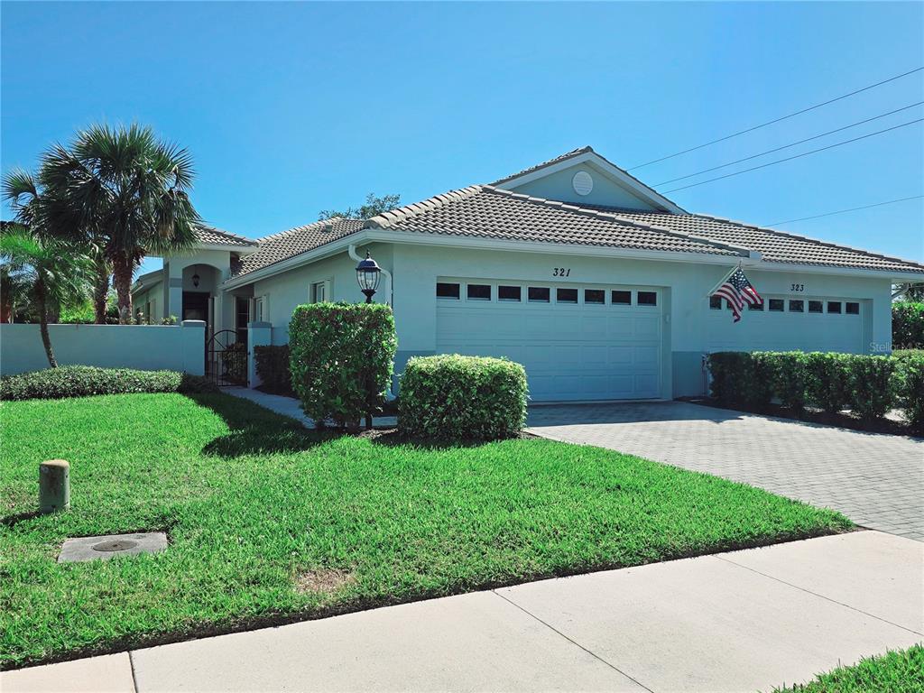 321 RECLINATA CIRCLE