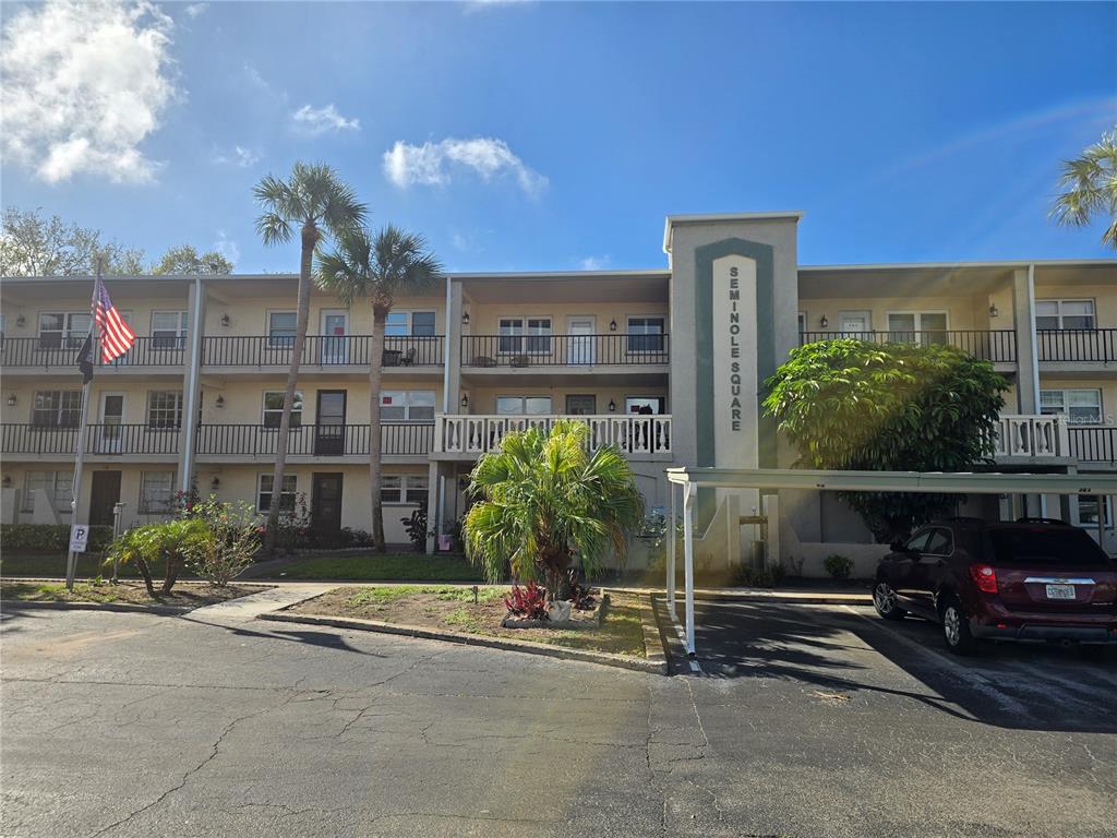 11700 PARK BOULEVARD UNIT 105, SEMINOLE, FL — photo 2 of 14
