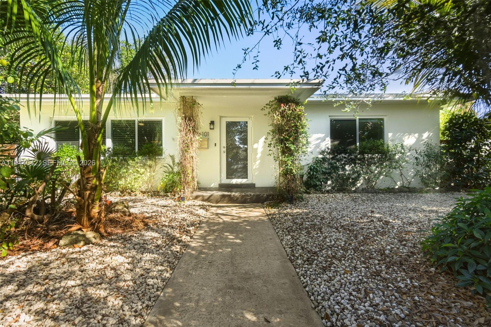 16101 NE 8th Ave, North Miami Beach FL 33162