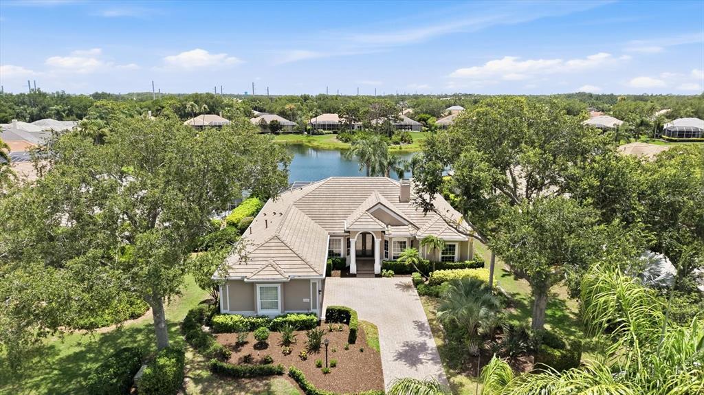 8160 COLLINGWOOD COURT