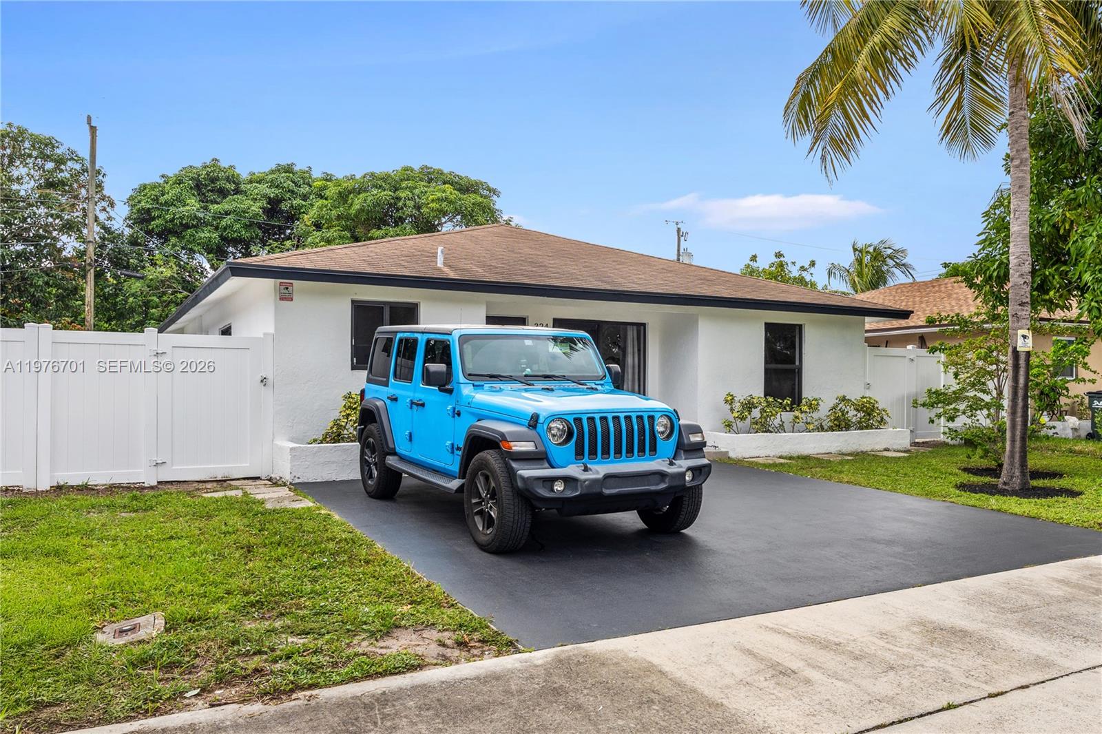 324 Sterling Ave, Delray Beach FL 33444
