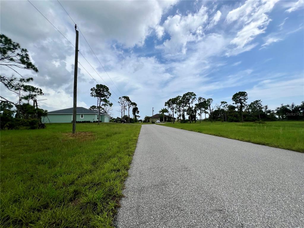 30 MATE CIRCLE, PLACIDA, FL — photo 2 of 5