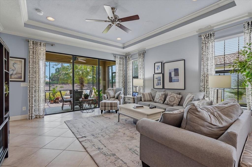 13214 TORRESINA TERRACE, BRADENTON, FL — photo 2 of 30