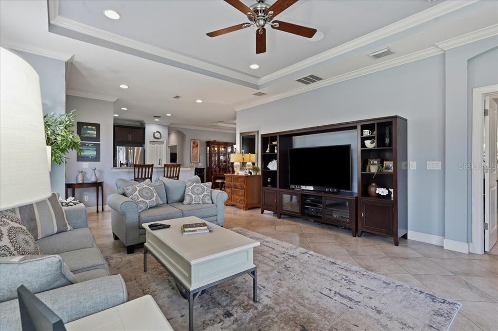 13214 TORRESINA TERRACE, BRADENTON, FL — photo 5 of 30