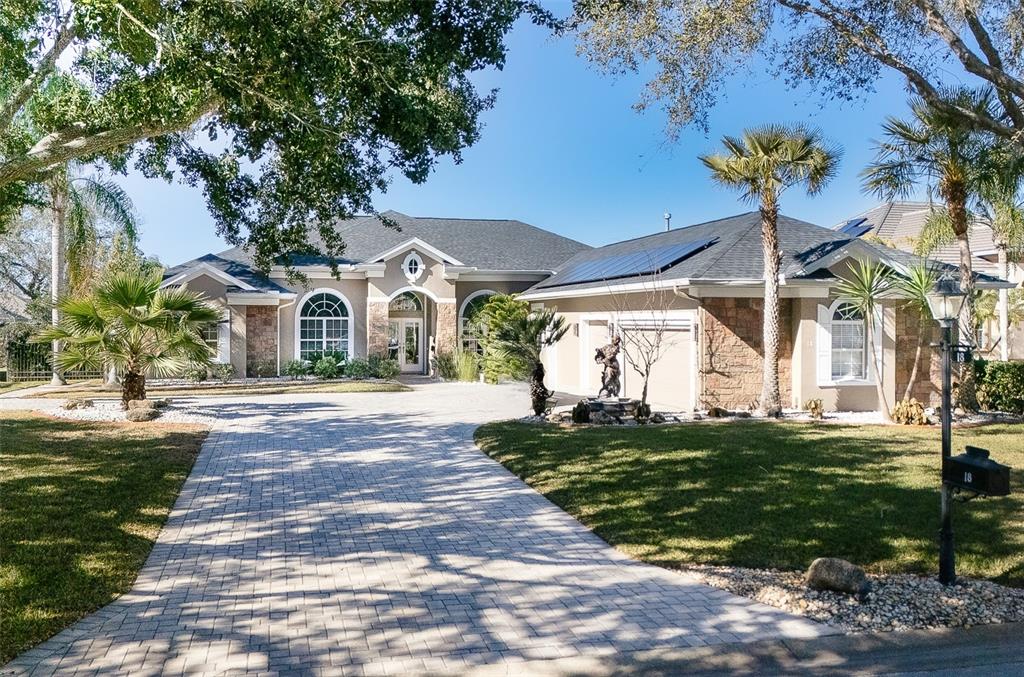18 OLD OAK DRIVE N