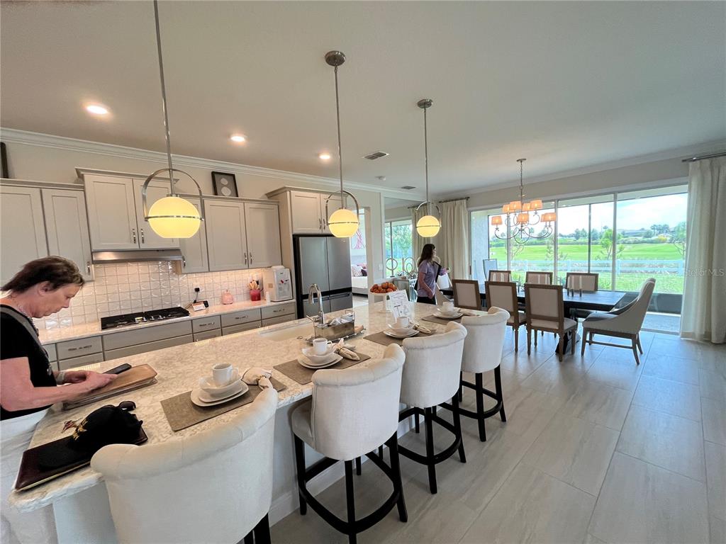 9948 SW 106 CIRCLE