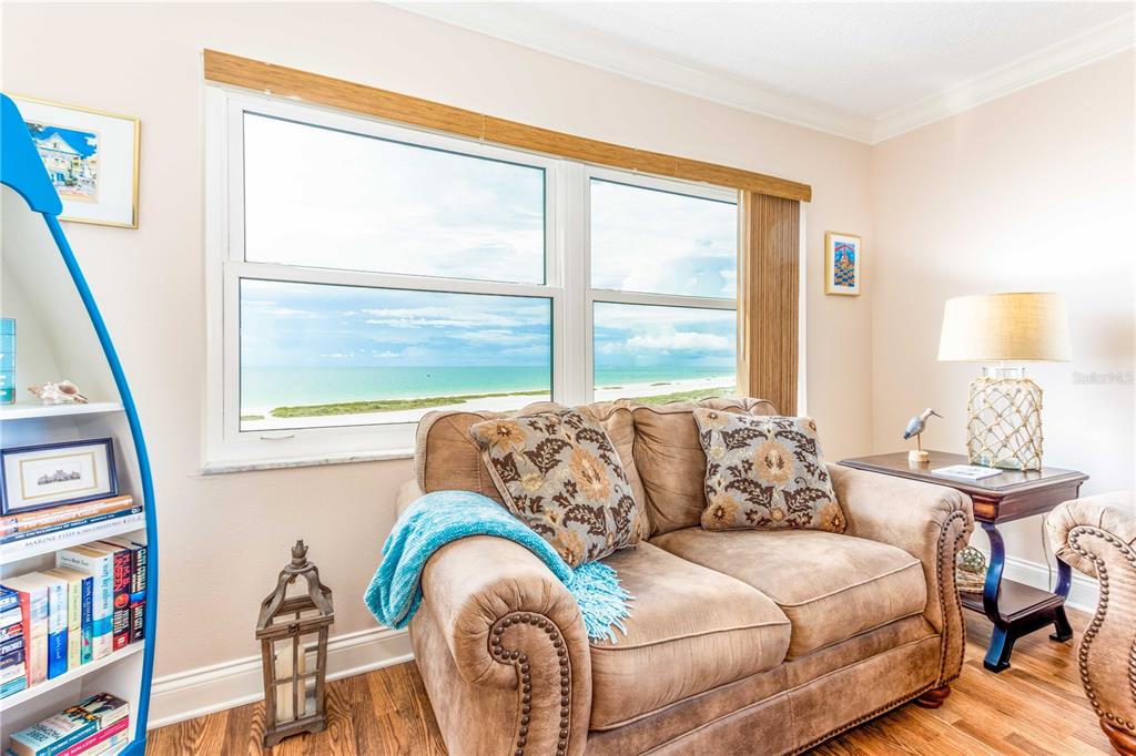 1270 GULF BOULEVARD UNIT 708, CLEARWATER, FL — photo 5 of 30