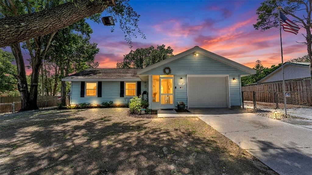 1135 WALKER CIRCLE W