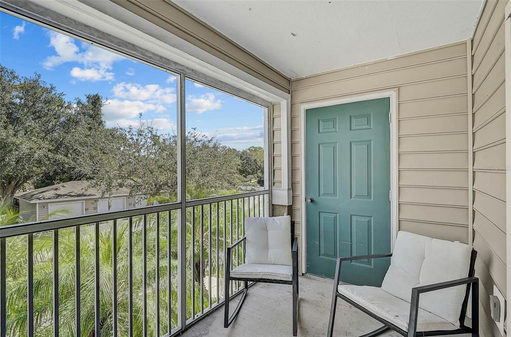 8827 MANOR LOOP UNIT 204, LAKEWOOD RANCH, FL — photo 2 of 30