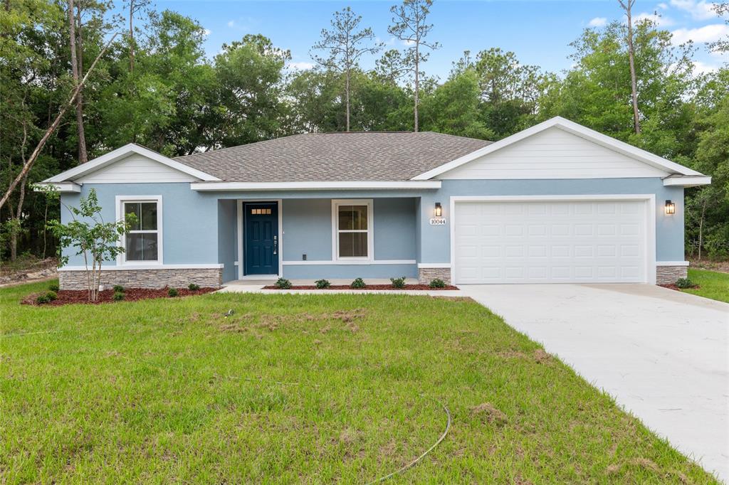 2404 W DEVON DRIVE