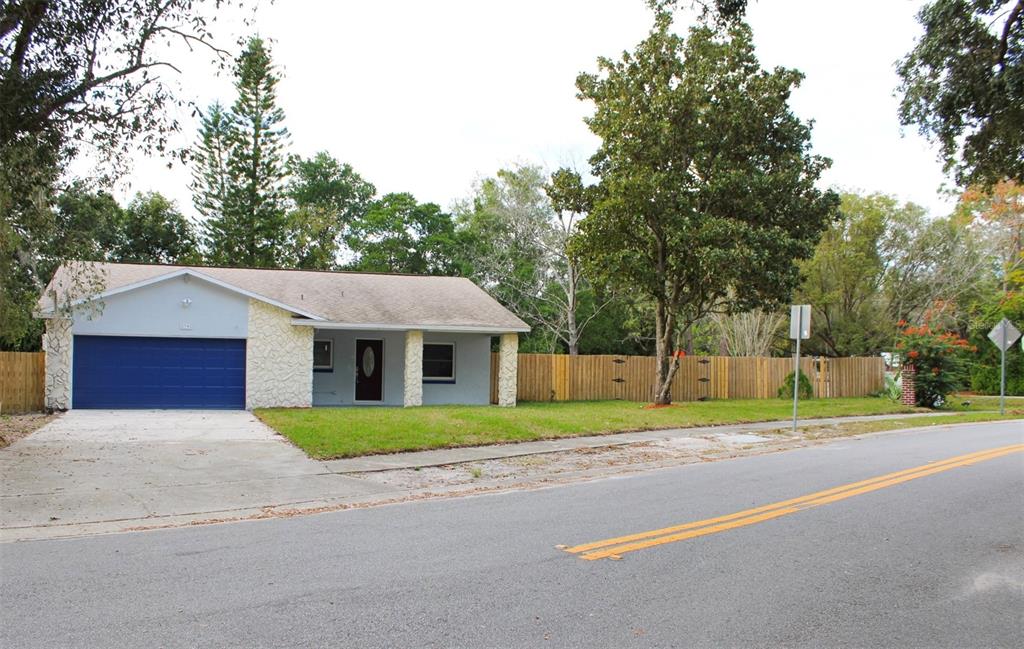 2942 N CHICKASAW TRAIL