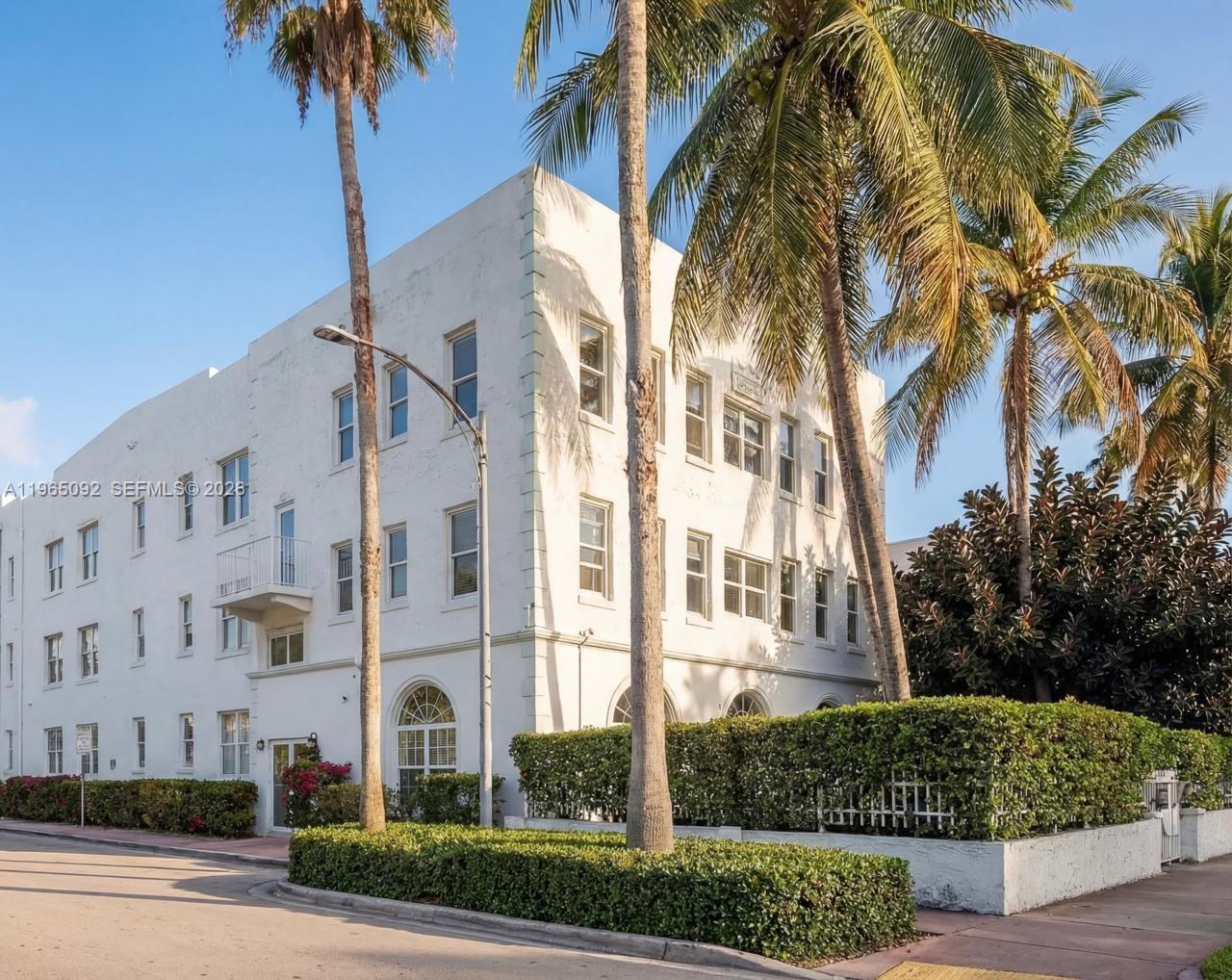802 Euclid Ave # 305, Miami Beach FL 33139