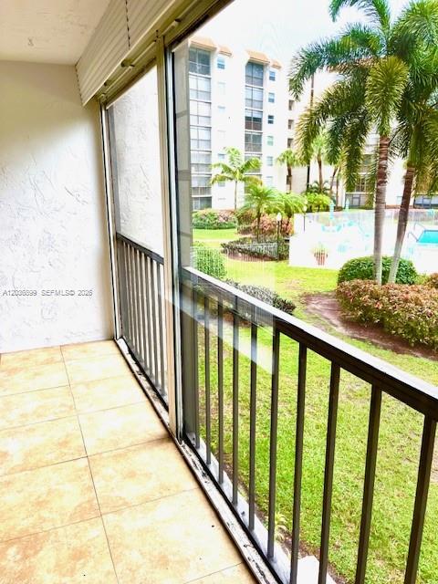 3920 Inverrary Blvd # 204C, Lauderhill FL 33319